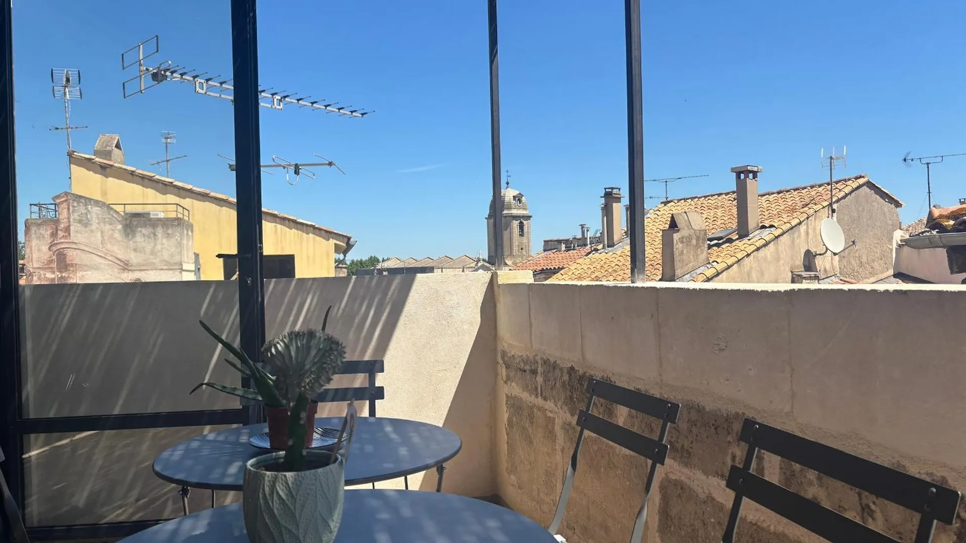 Arles: Duplex Chic Centre - Clim & Vue Imprenable - Fr-1-765-29 아파트